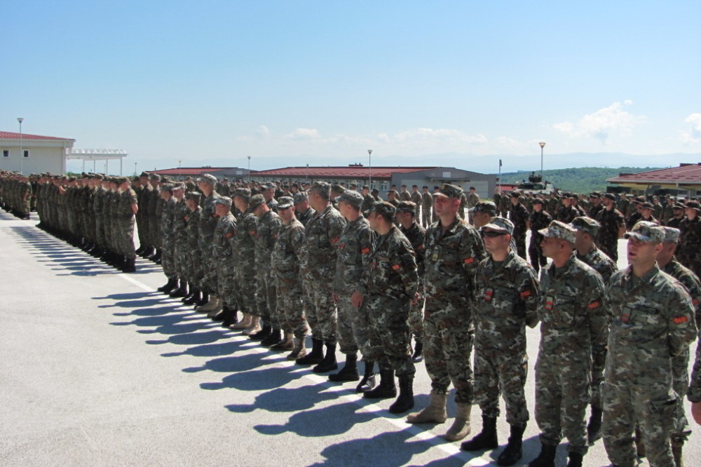 Srpski i američki vojnici rame uz rame