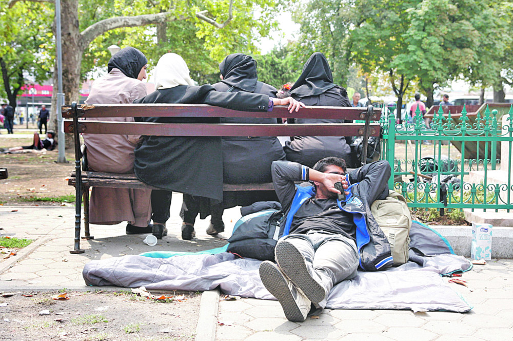 Migrant optužen za pipkanje dečaka!