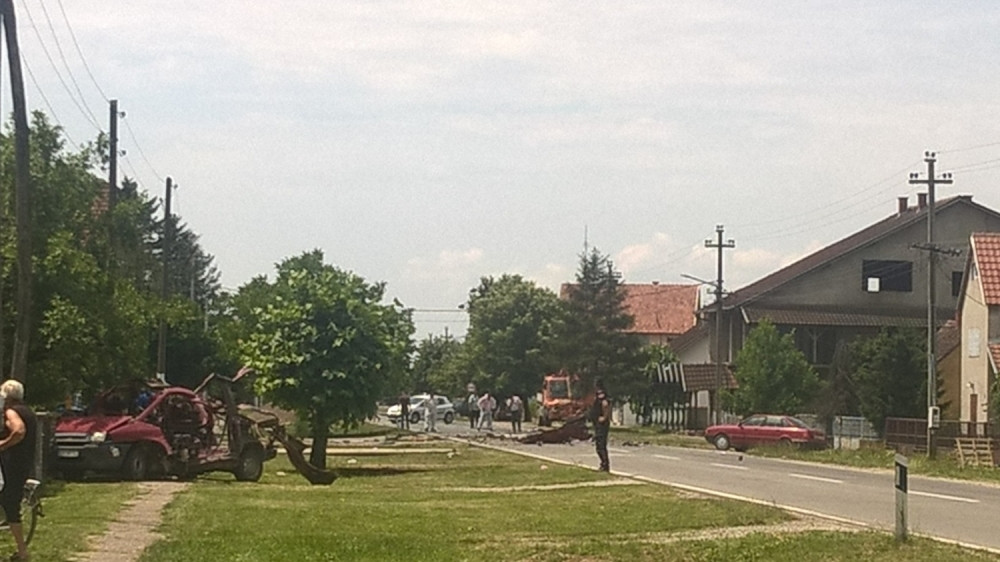 Kriminalac-moler raznet auto-bombom!