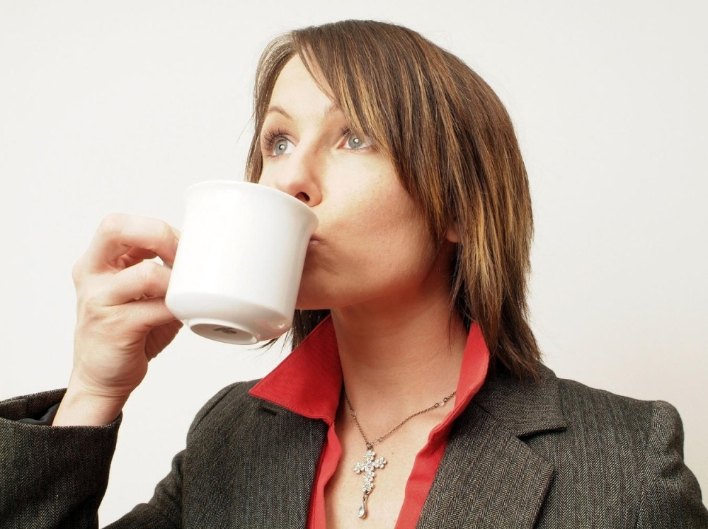 Svako jutro je ejakulirao šefici u kafu, a onda je pukao!