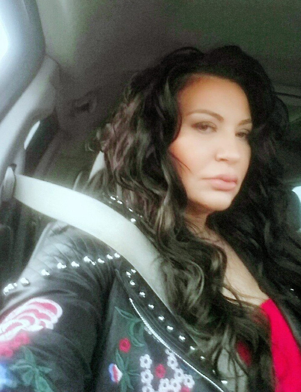 Stoja se skinula u bikini! Pevačica ovom fotka izazvala lavinu komentara (FOTO)