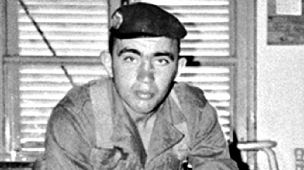 EKSKLUZIVNO~Magda slika gole žene i konje u zatvoru!