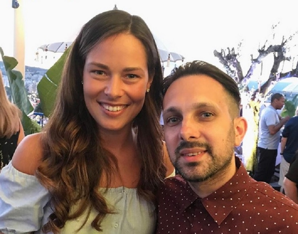 Ana Ivanović i čuveni mađioničar pokazali neverovatan trik! (VIDEO)