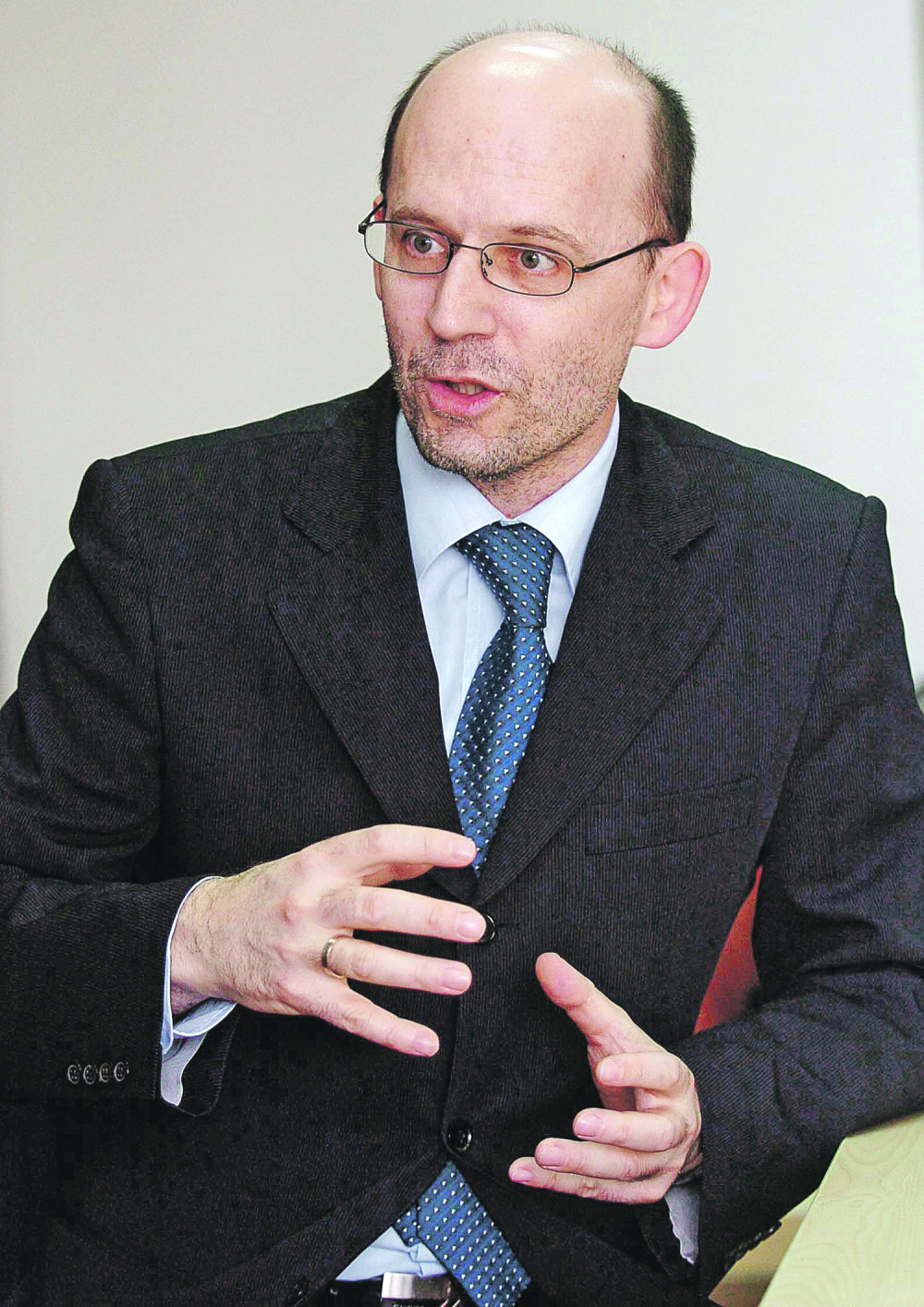 Pribićević: Žena i MI-6 hoće da me ubiju!