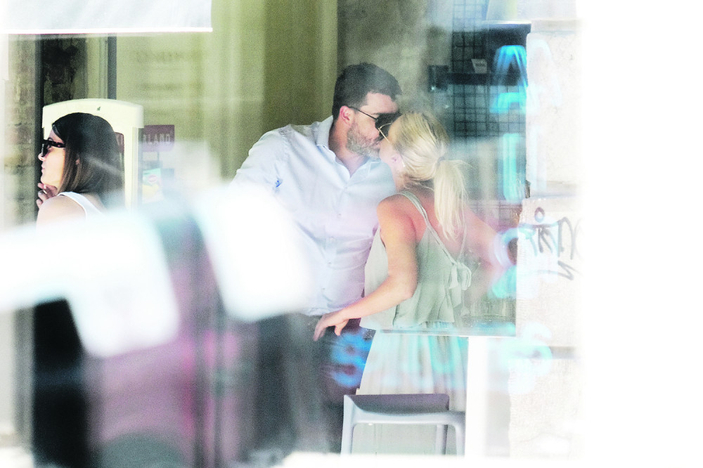 Kad Luka ljubi, Nata glavu gubi (FOTO)