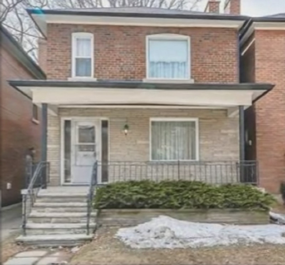 Kada je agent ušao unutra, bio je potpuno zapanjen!