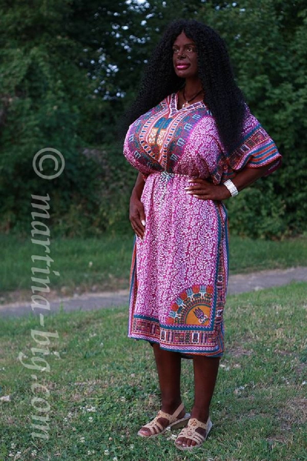 Uradila isto što i Majkl Džekson, samo kontra! (VIDEO)