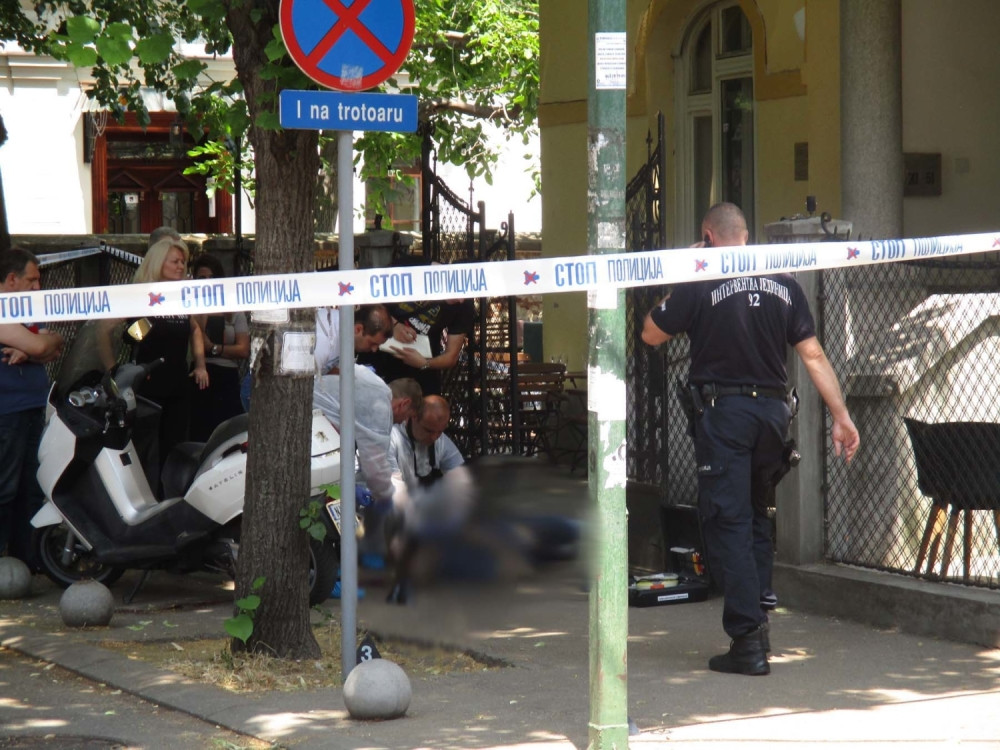 Plaćenik poštedeo četvoricu advokata