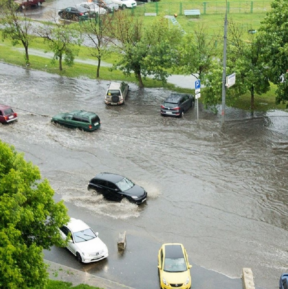 Reke tekle moskovskim ulicama