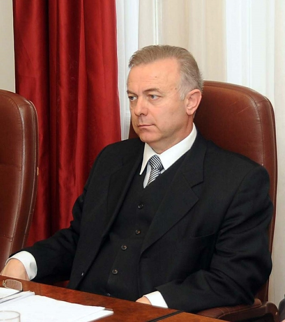 Maskirani huligani napali sina načelnika Gradske uprave