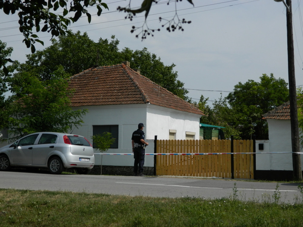 Došao po kosačicu, našao mrtvog komšiju