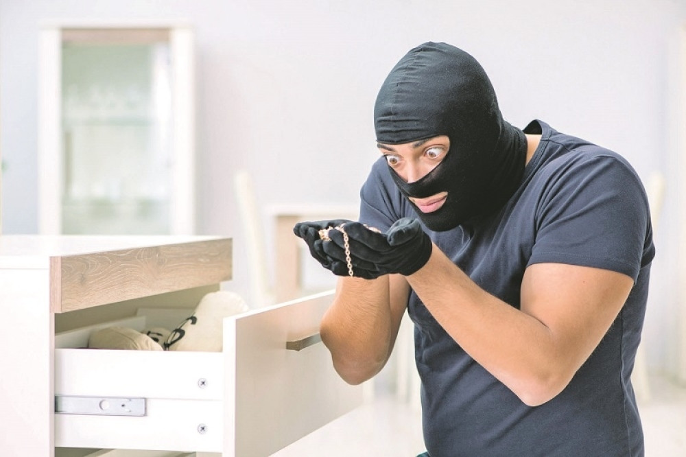 Bezbednjaci sprečili  pljačku veka!