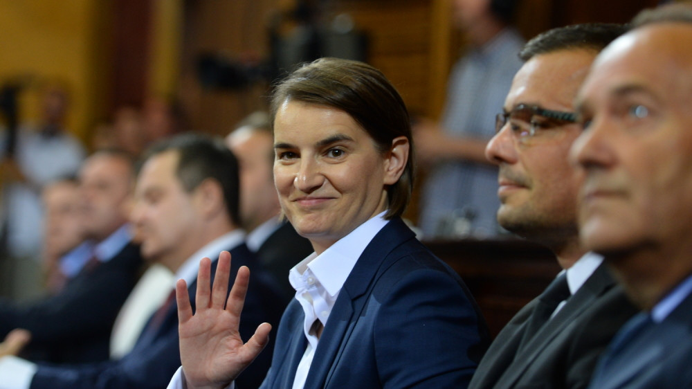 Ana Brnabić i ministri položili zakletvu!