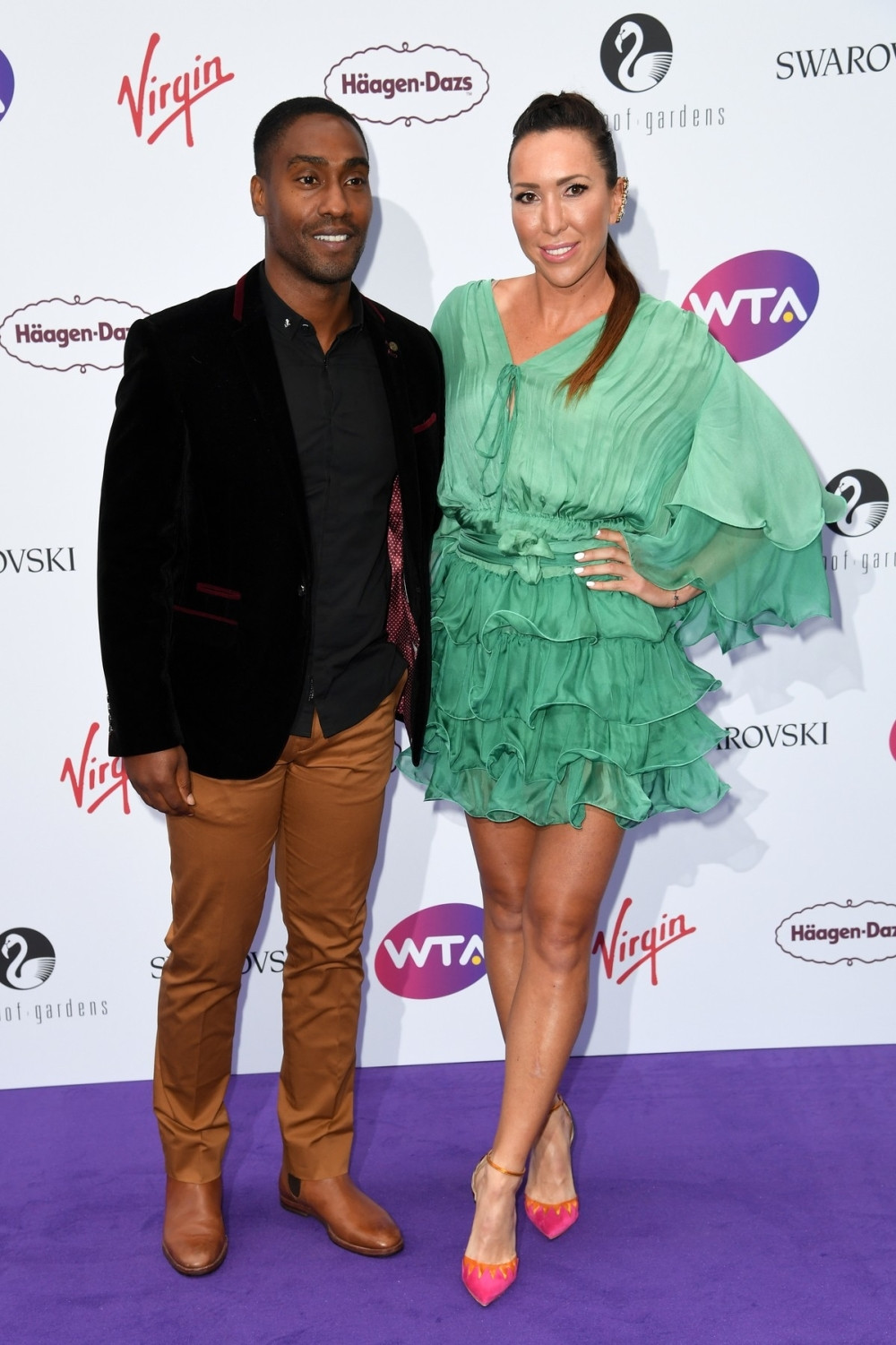 Šta, kao, ovo ste zaboravili? Nema šanse! Guza Jelene Janković! (FOTO)