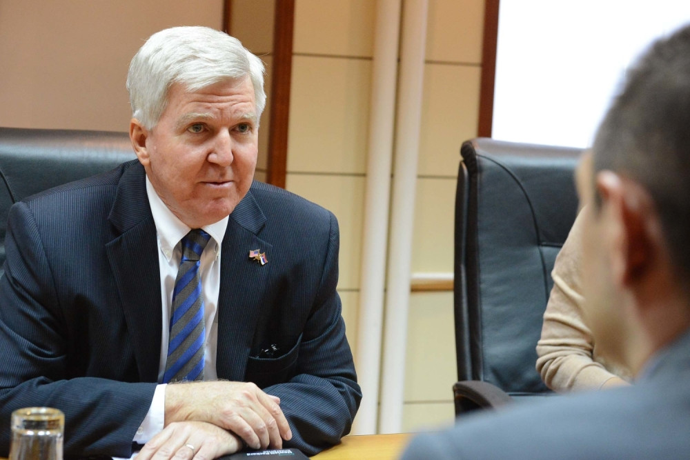 Hteo da održi predavanje na Pravnom fakultetu, studenti otvorili kartu Srbije, onda je nastao muk (VIDEO)