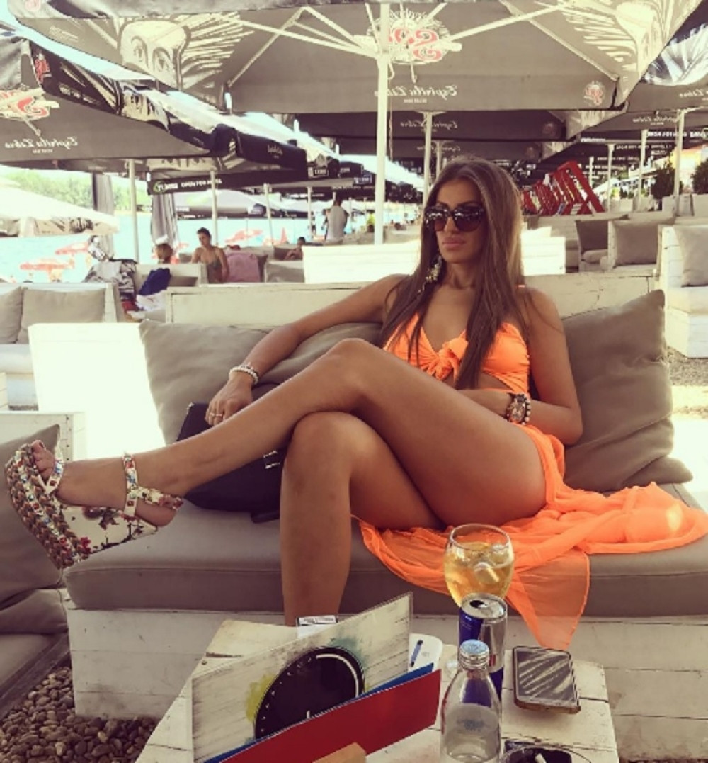 Evo dokaza da Dalila živi u iznajmljenoj gajbi! (FOTO)