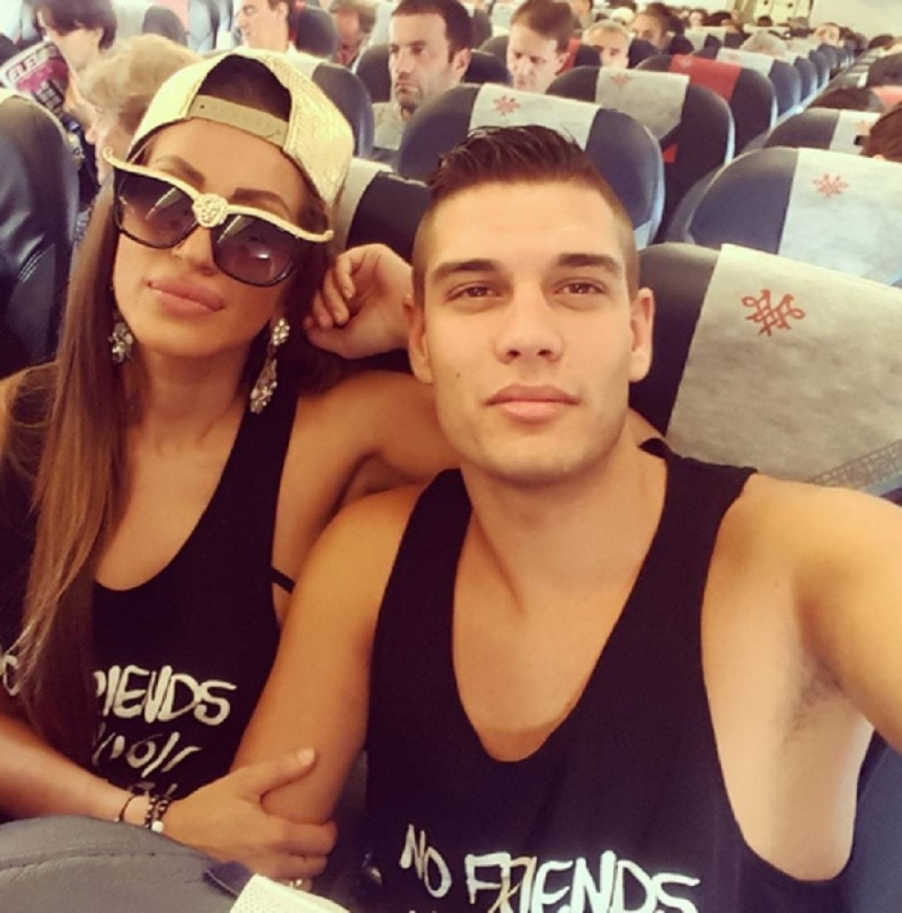 Dejan zaprosio Dalilu