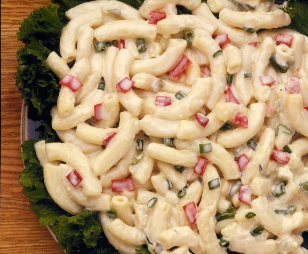 Salata sa makaronima