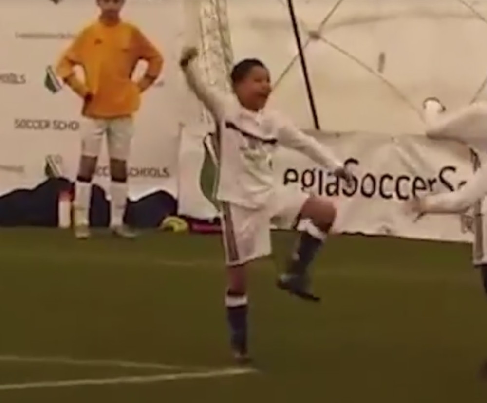 Potezi ovih klinaca će vas raspametiti! (VIDEO)