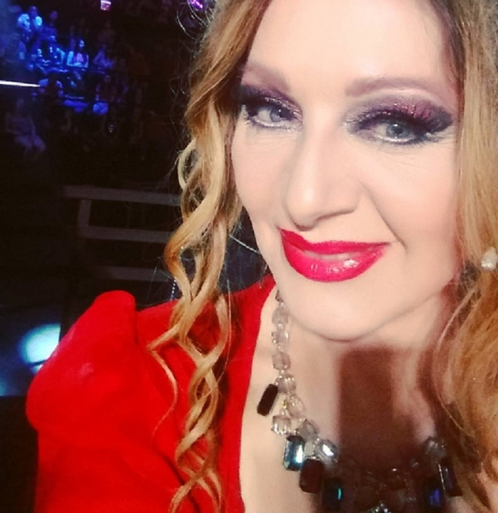 Skinula se Danica Maksimović u 66. godini! U crnom kupaćem uslikana u Crnoj Gori, društvene mreže gore! (FOTO)