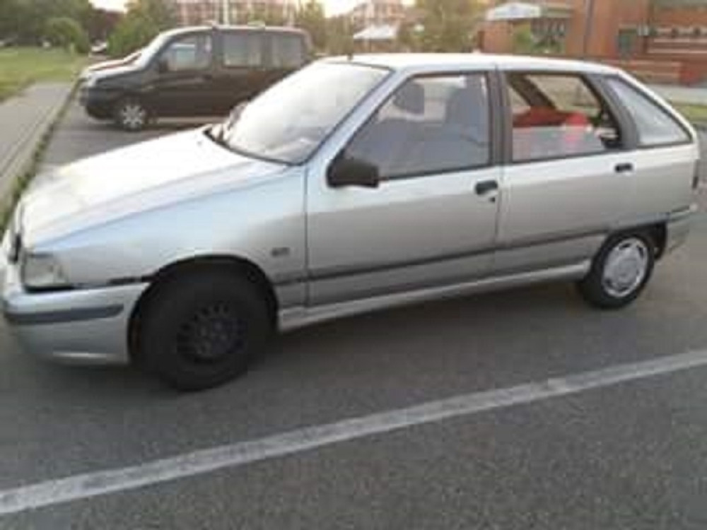 MEHANIČAR SPASAO DEVOJČICU (7) Marija je krila dete dve godine u gepeku, uskraćivala joj je hranu i vodu!