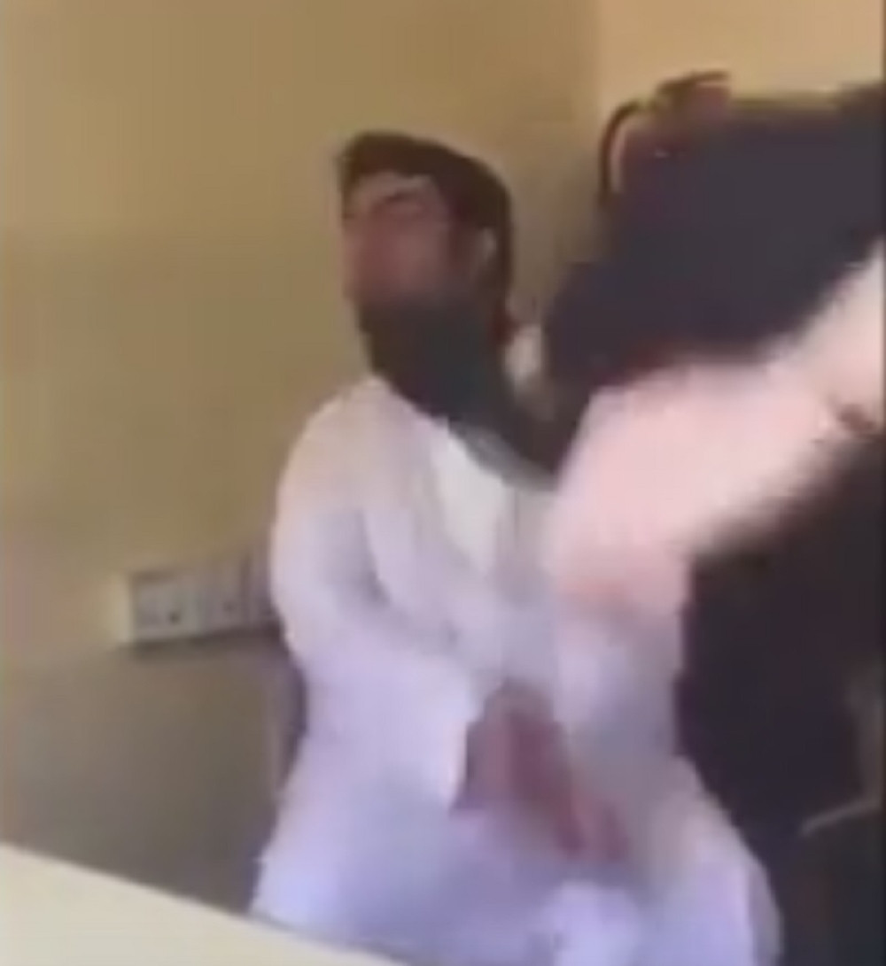 Princ mučio ljude, kralj ga uhapsio! (UZNEMIRUJUĆI VIDEO)