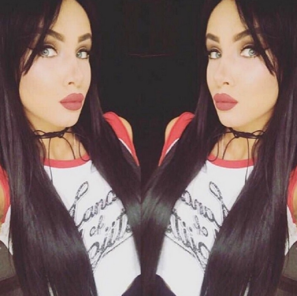 Aleksandra u provodu bez Davida?! (FOTO)