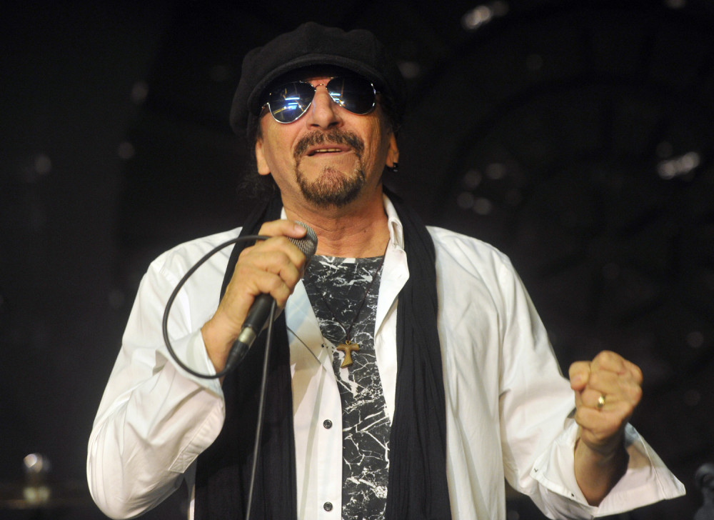 Željko Bebek: Neću duet sa Cecom!