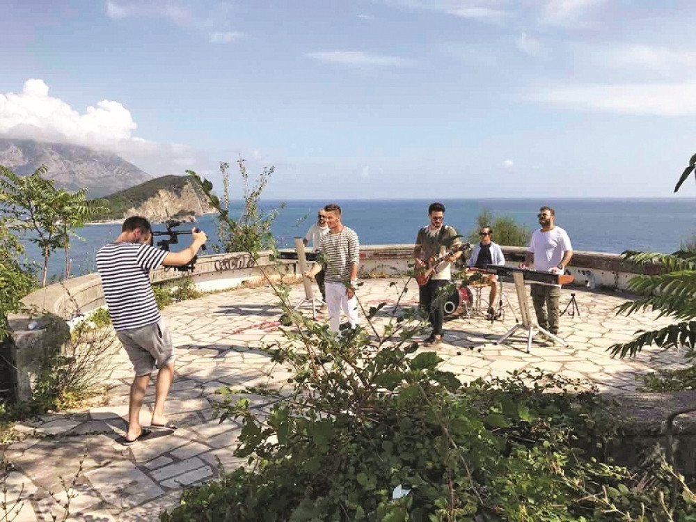 „Lapsus bend” prekinuo snimanje spota zbog požara!