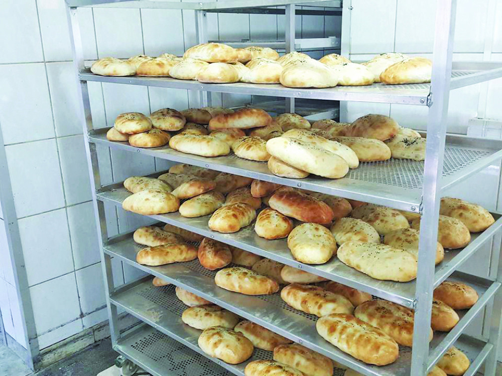 Milana je radila u pekari i otkrila šta se događa u prostorijama gde spremaju peciva! Smučiće vam se život!