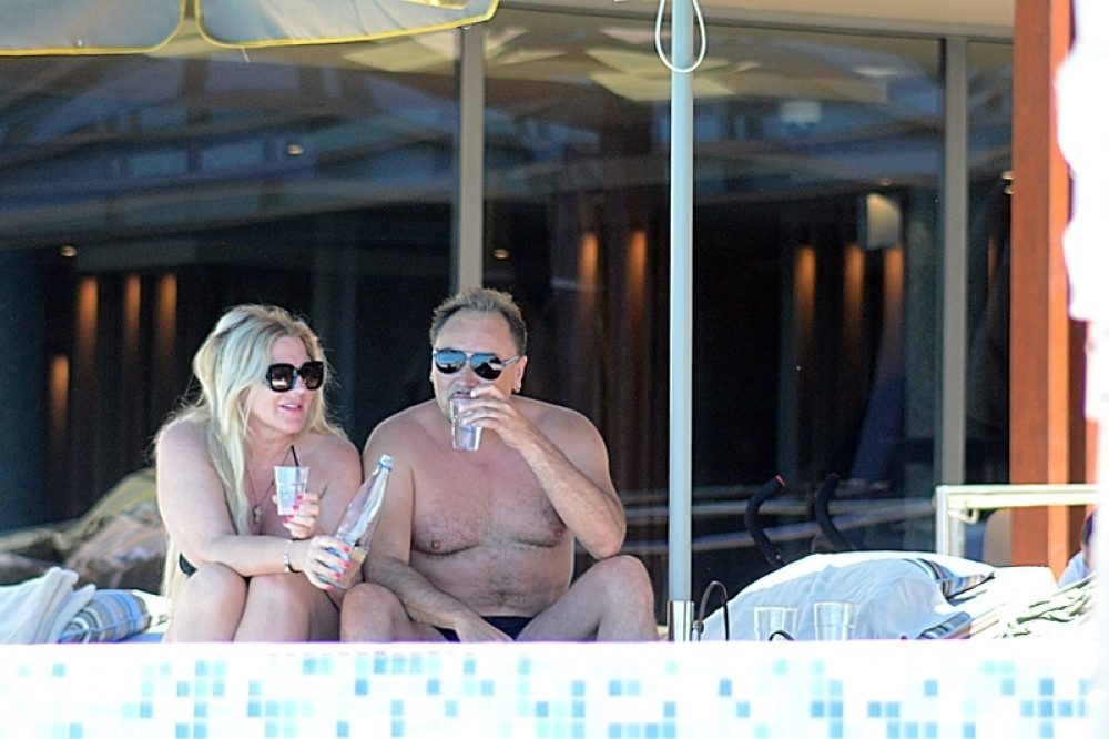 A delismo sve napola!