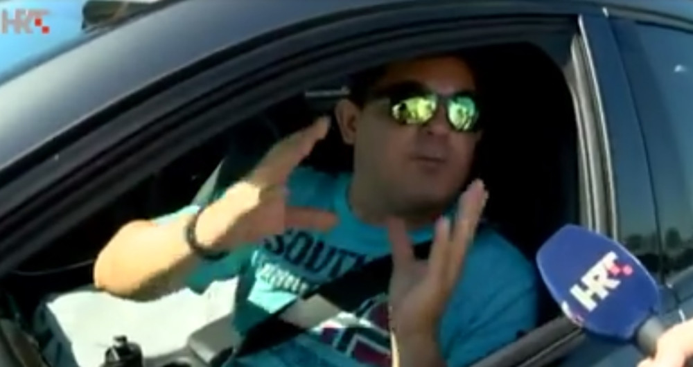 Čika objasnio koliko nerviraju gužve na granici!