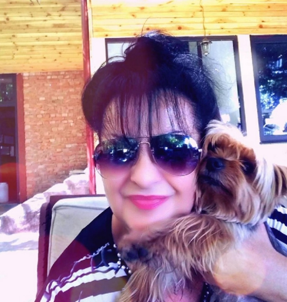 Pevačica u 63. godini pokazala nešto što nije trebalo da vidimo!