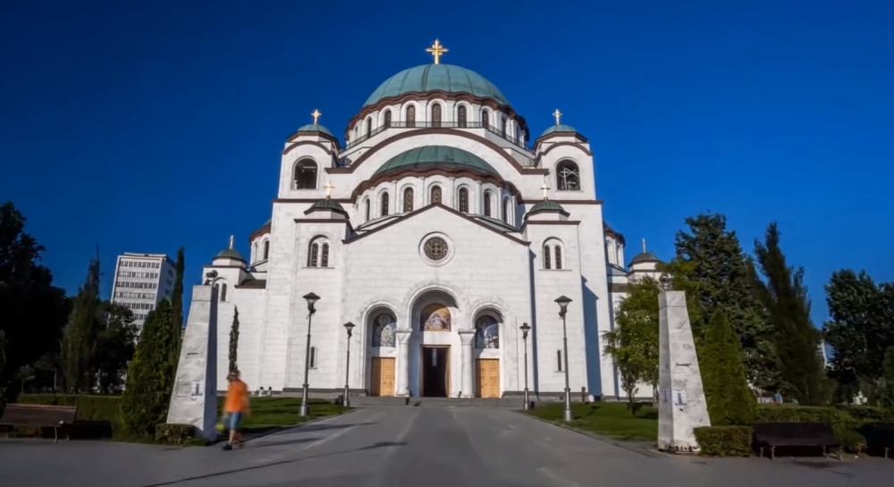 Danas u 12.30 sati oglasiće se zvona na Hramu Svetog Save