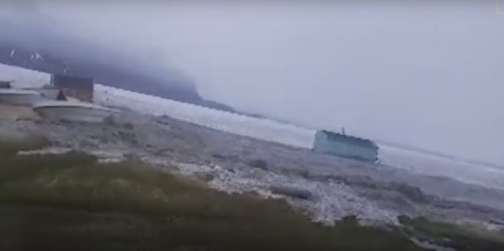 Megacunami visine 100 metara pogodio Grenland! (VIDEO)