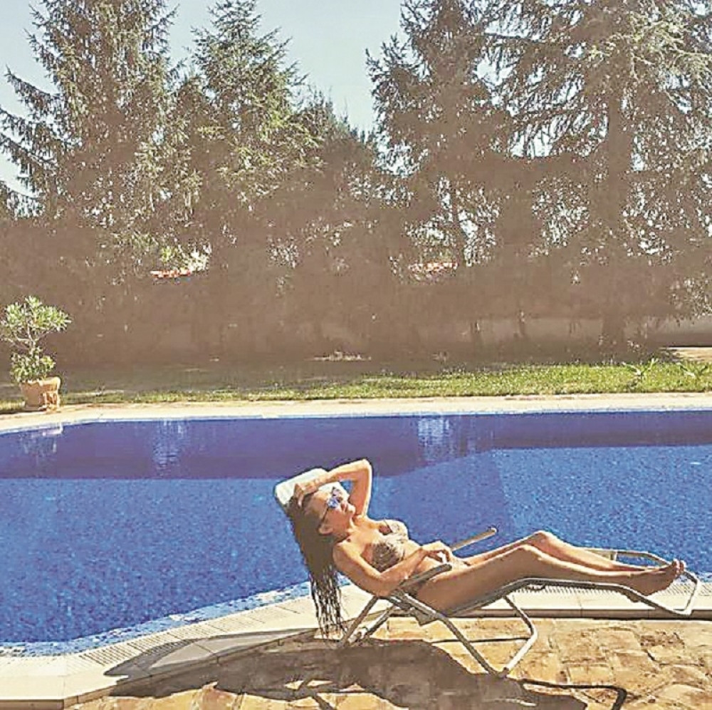 Njima bikini odlično stoji i u sedmoj deceniji! (FOTO)