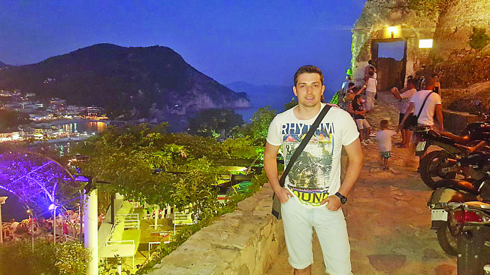 Mirzi kompjuter izbrisao pesmu i spot