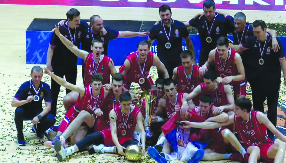 Zlatni juniori stigli u Beograd