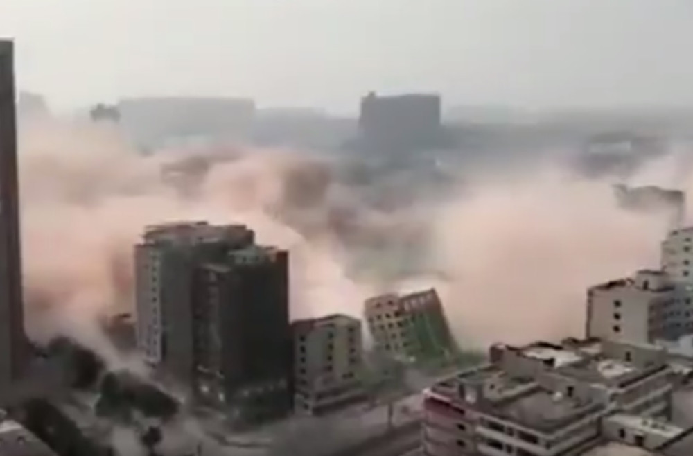 Kinezi srušili 36 solitera za 20 sekundi! (VIDEO)