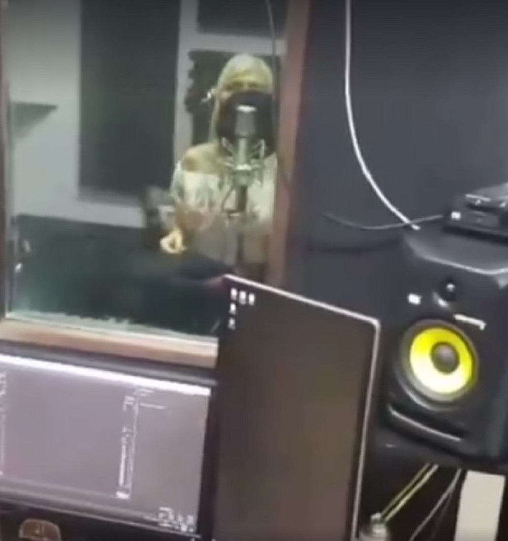 Voditeljka "Parova" odlazi u pevačice? (VIDEO)