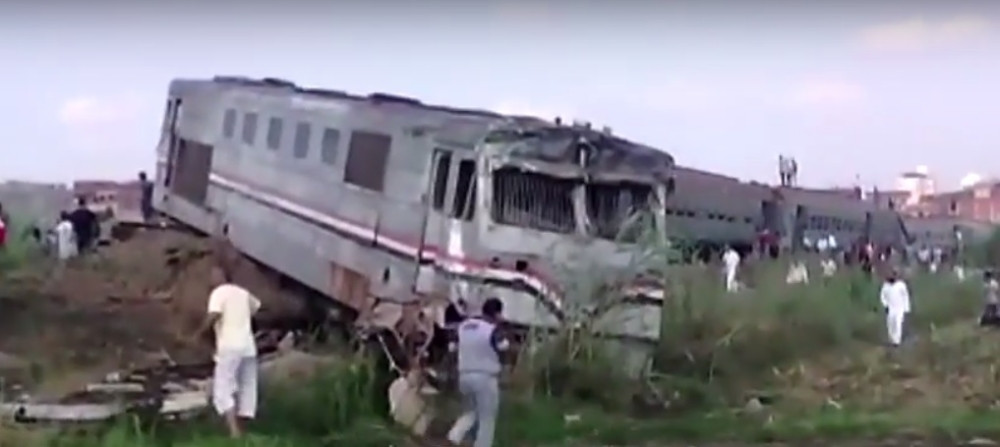 U sudaru vozova više od 40 poginulih