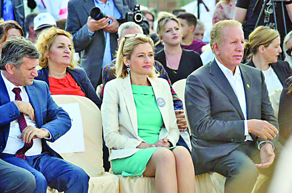 Pacoli i SAD dovode Mimozu da ujedini Kosovo i Albaniju!