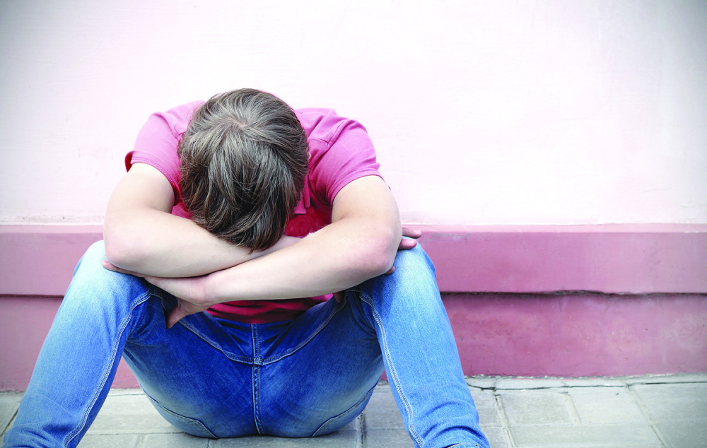 Dečaci pekli druga (14) usijanim ključem, gurali mu četkicu u ANUS, pa ga terali da njome... UŽAS!