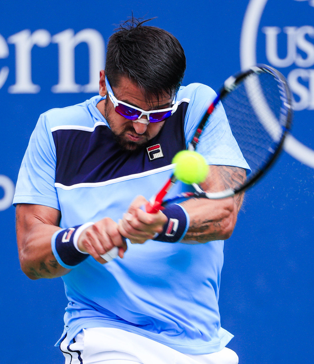 Ferer eliminisao Tipsarevića