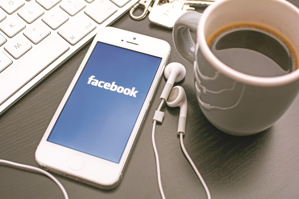 Fejsbuk uvodi NOVU OPCIJU, korisnici će biti ODUŠEVLJENI!