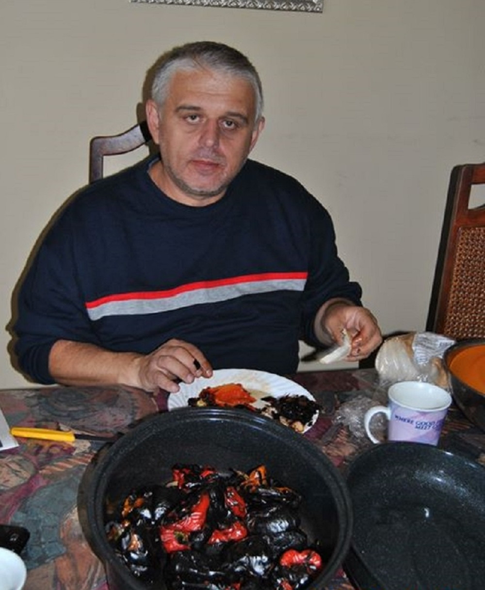 Srbi zbog ajvara idu u zatvor?!