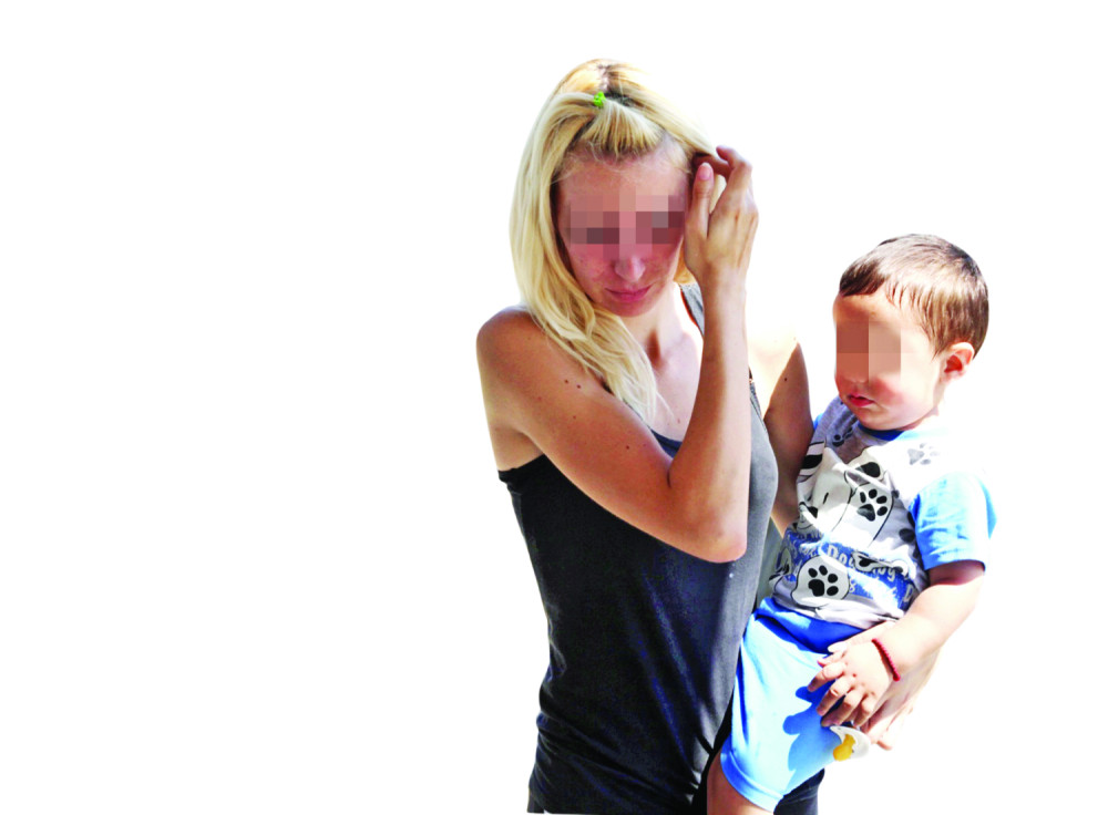 Muž, svekar, dever i jetrva, jurili odbeglu snajku!