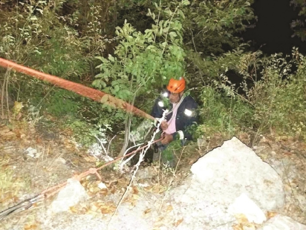 Miloš se slikao na litici, a onda je pao u provaliju od 200 metara i poginuo, komšije o mladiću imaju samo reči hvale
