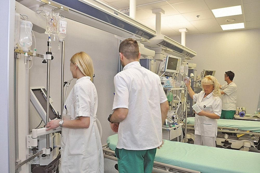 Čekaonice pune, ljudi ne znaju šta im se desilo, a svi smo ugroženi!