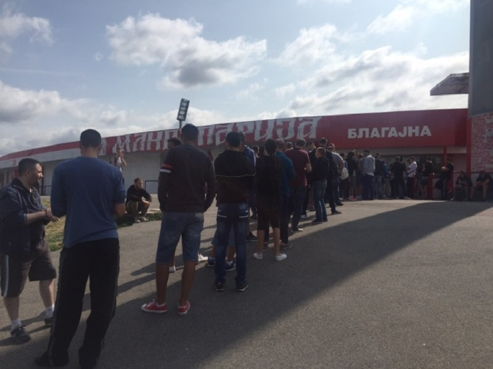 Svi hoće na Krasnodar: Formirala se "zmija" (FOTO)